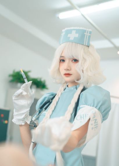 侵犯高傲女教师在线观看